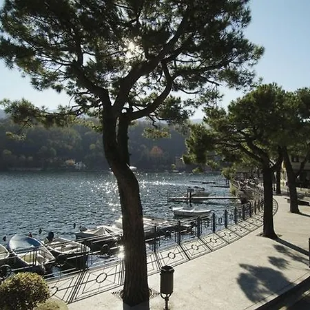 Βίλα Villas Lenno